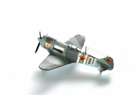 Сборная модель: Самолет "Ла-5ФН", З-7203