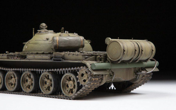 Сборная модель: Советский боевой танк Т-62, З-3622