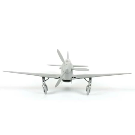 Сборная модель: Самолет Як-3 (масштаб 1:72), З-7301