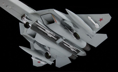 Сборная модель: Российский истребитель пятого поколения Су-57 (масштаб 1:48), З-4824