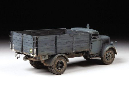 Сборная модель: Немецкий грузовой автомобиль Opel Blitz Kfz. 305, З-3710