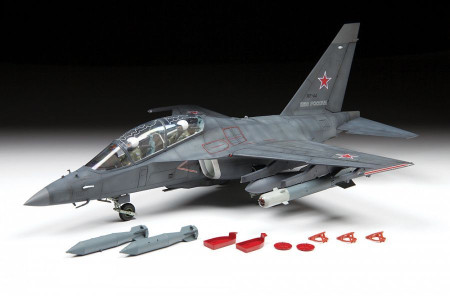 Сборная модель: Легкий бомбардировщик "Як-130" (масштаб 1:48), З-4818