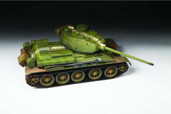 Сборная модель: Советский средний танк Т-34/85 (обр. 1944), подарочный набор, З-3687ПН