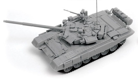 Сборная модель: Российский основной боевой танк Т-90 (масштаб 1:72), З-5020